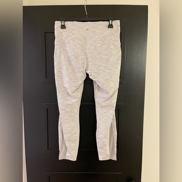 Lululemon Train Times 7/8 Pant *25" - Picture 4 of 6
